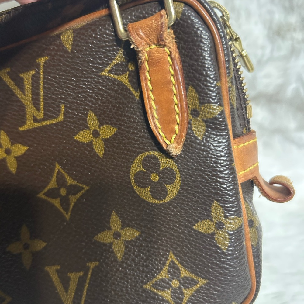 Louis Vuitton Monogram Marly Bando - Picture 6 of 16